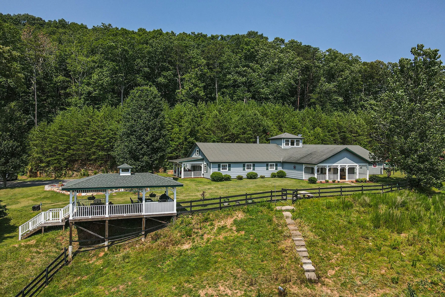 3b60fb93fdc662b5baa0ad9f35edb62bl-b2762725948rd-w2048_h1536